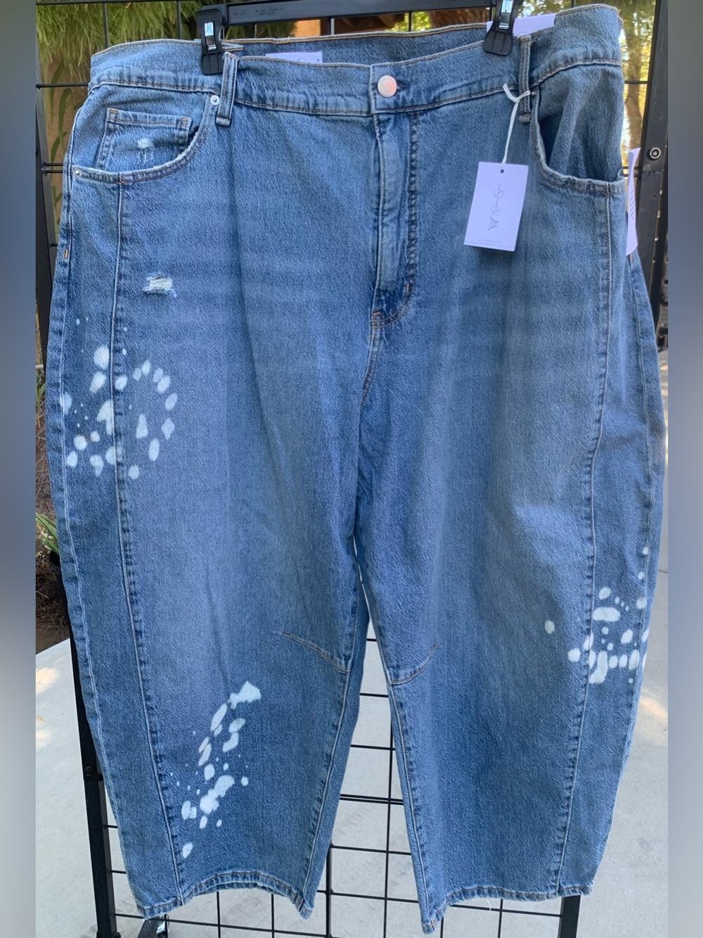 NWT Jessica Simpson Blue Barrel for Jeans with Bleach Splatters